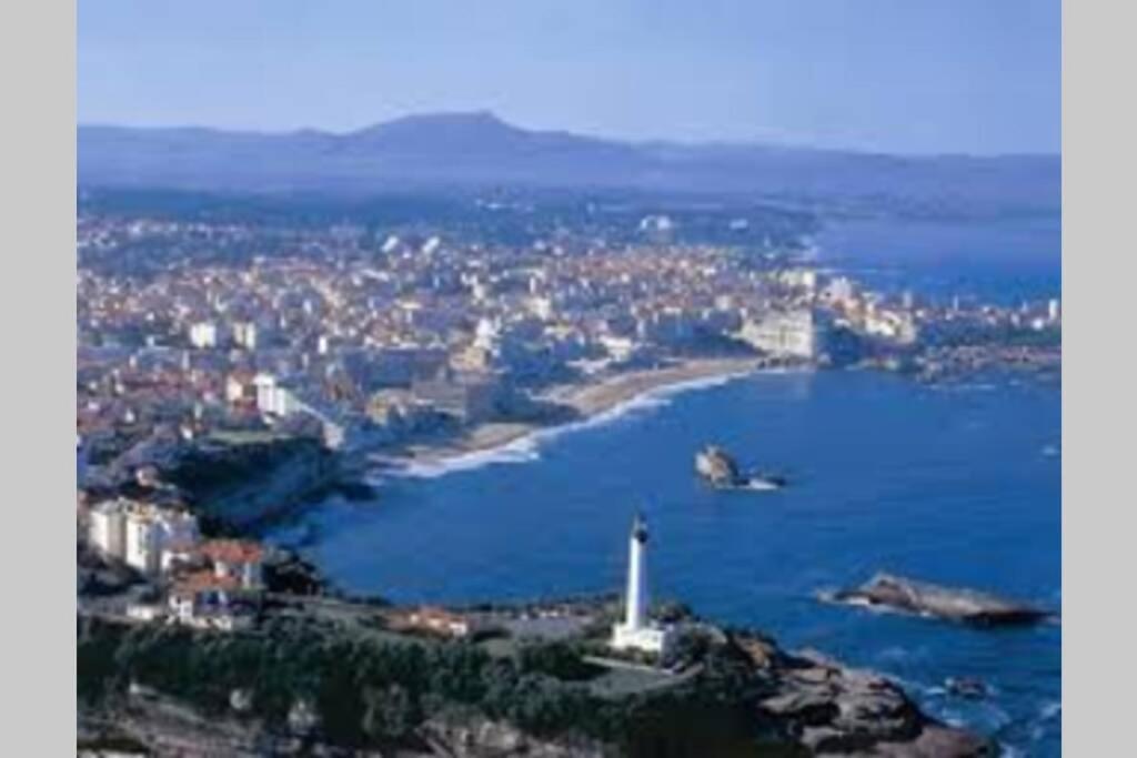 Imperatrice Lägenhet Biarritz Exteriör bild
